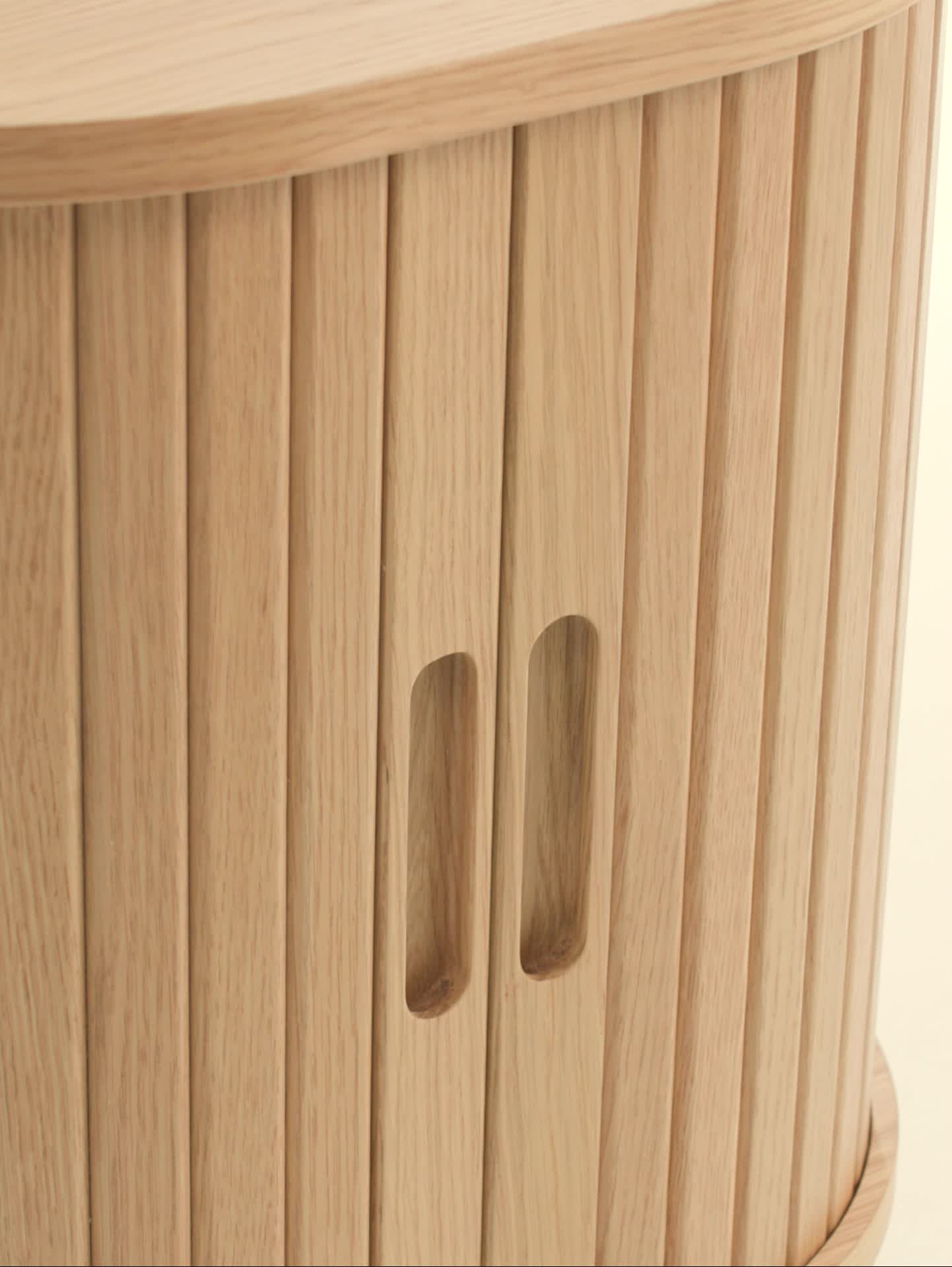 Тумбочка LYNGVIG