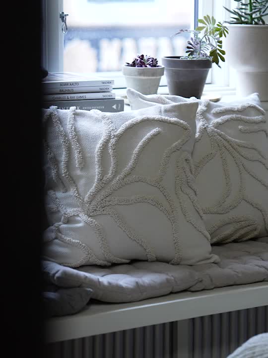 Dekorativ yastıq SOLBLOM