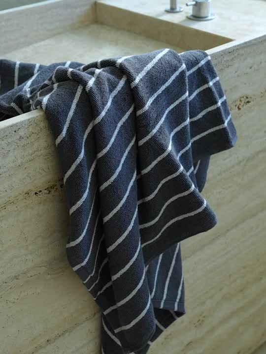 Полотенце BREDBYN